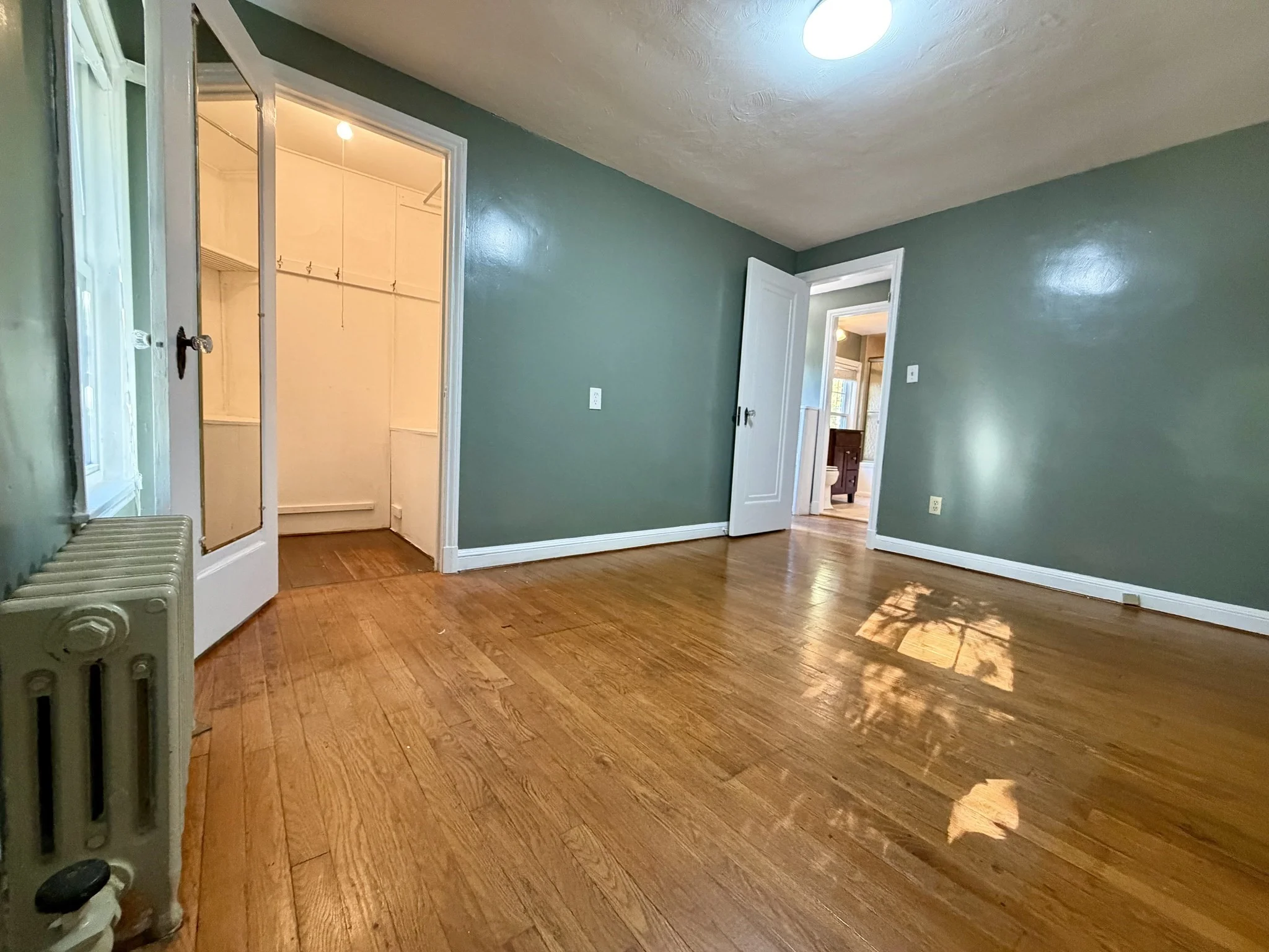 3 bed, 1 bath apartment for rent at 32 Wamsutta Ave, Worcester — photo 16 of 29