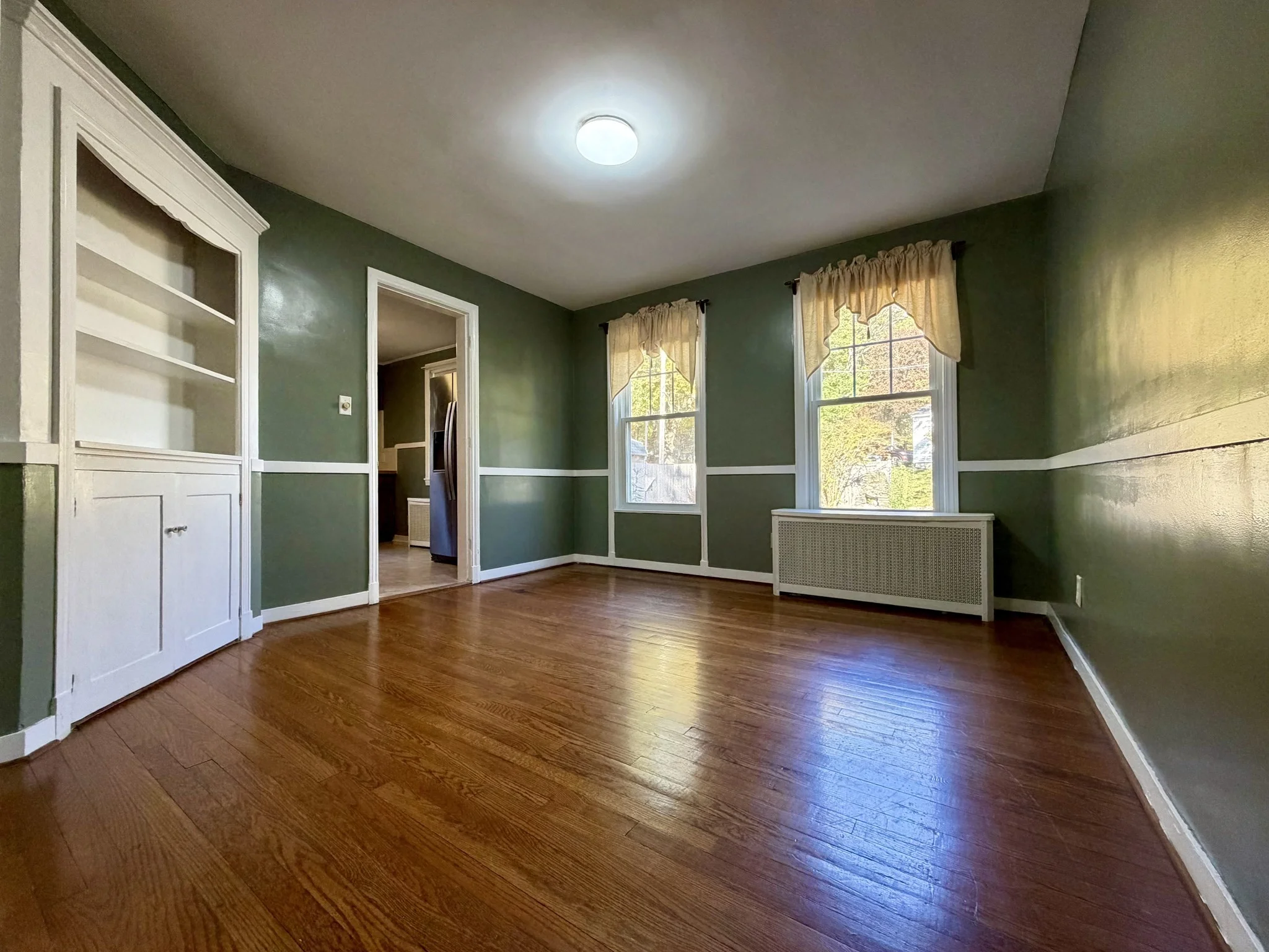 3 bed, 1 bath apartment for rent at 32 Wamsutta Ave, Worcester — photo 7 of 29