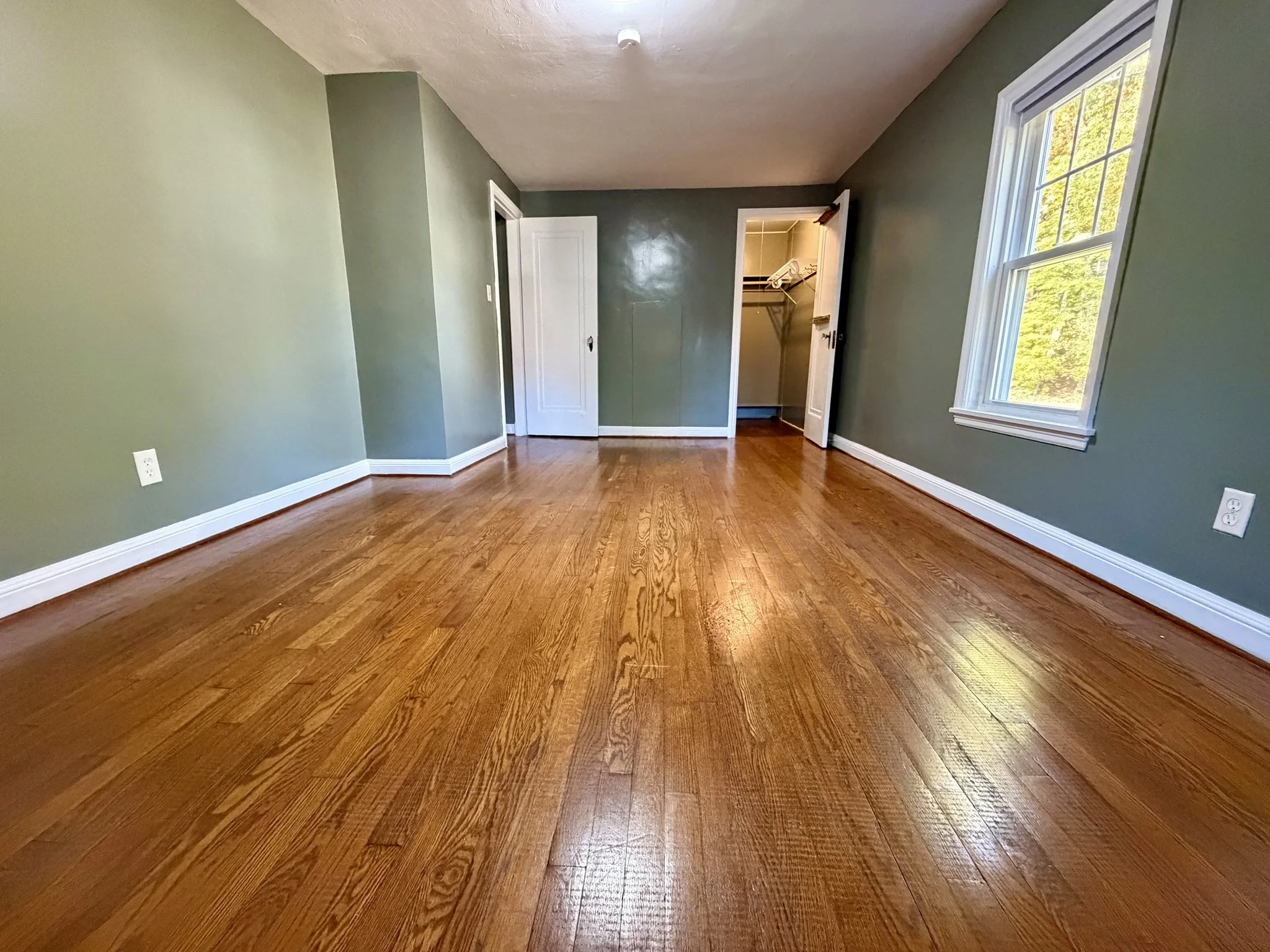 3 bed, 1 bath apartment for rent at 32 Wamsutta Ave, Worcester — photo 23 of 29