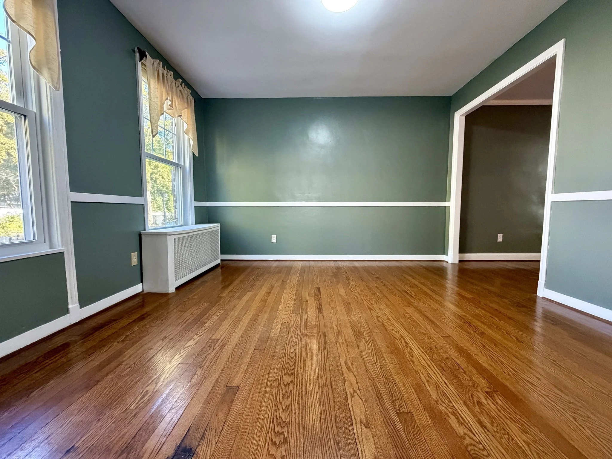 3 bed, 1 bath apartment for rent at 32 Wamsutta Ave, Worcester — photo 8 of 29