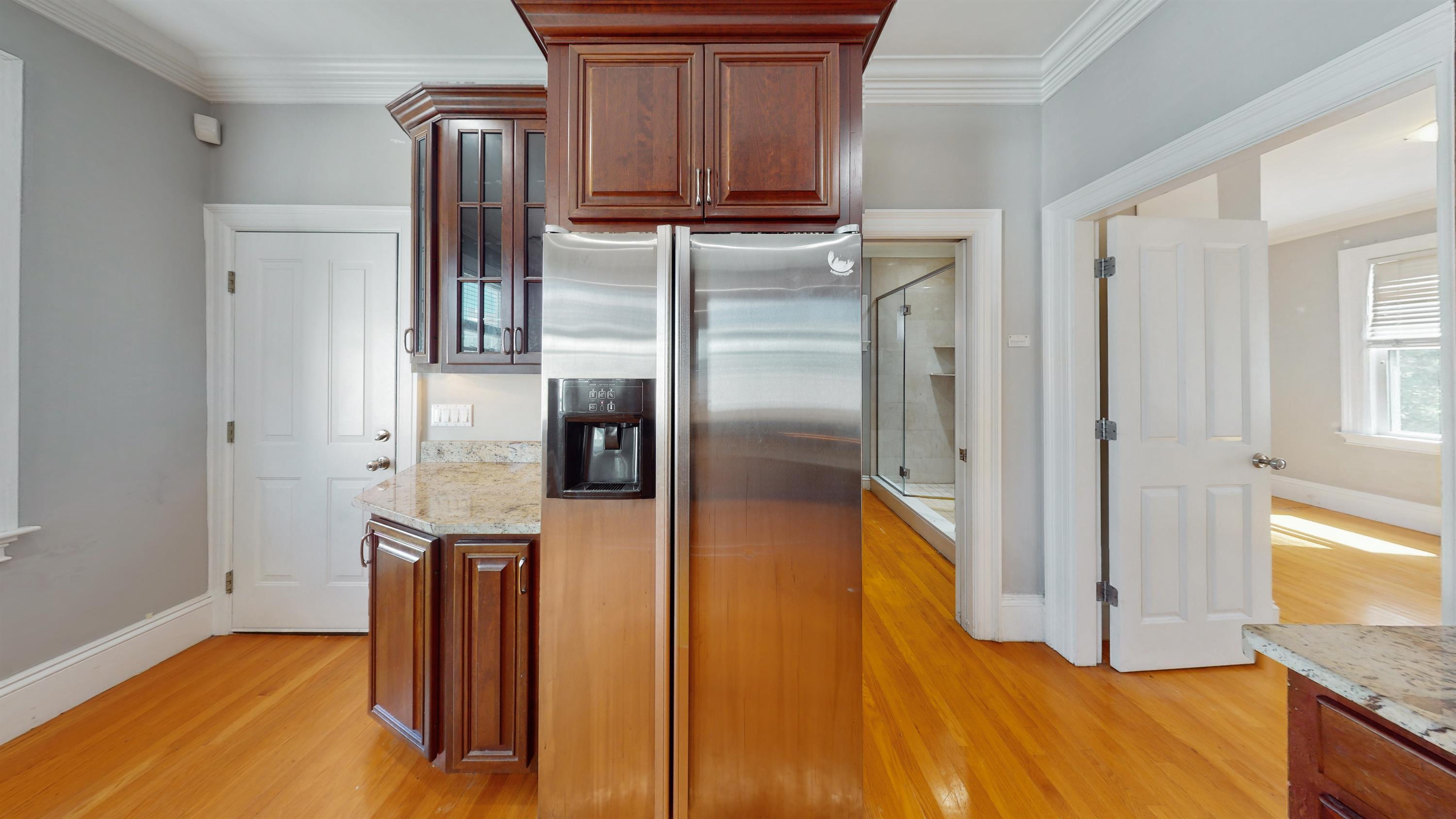 4 bed, 2 bath apartment for rent at 32 Ward St Unit 3, South Boston — photo 2 of 14