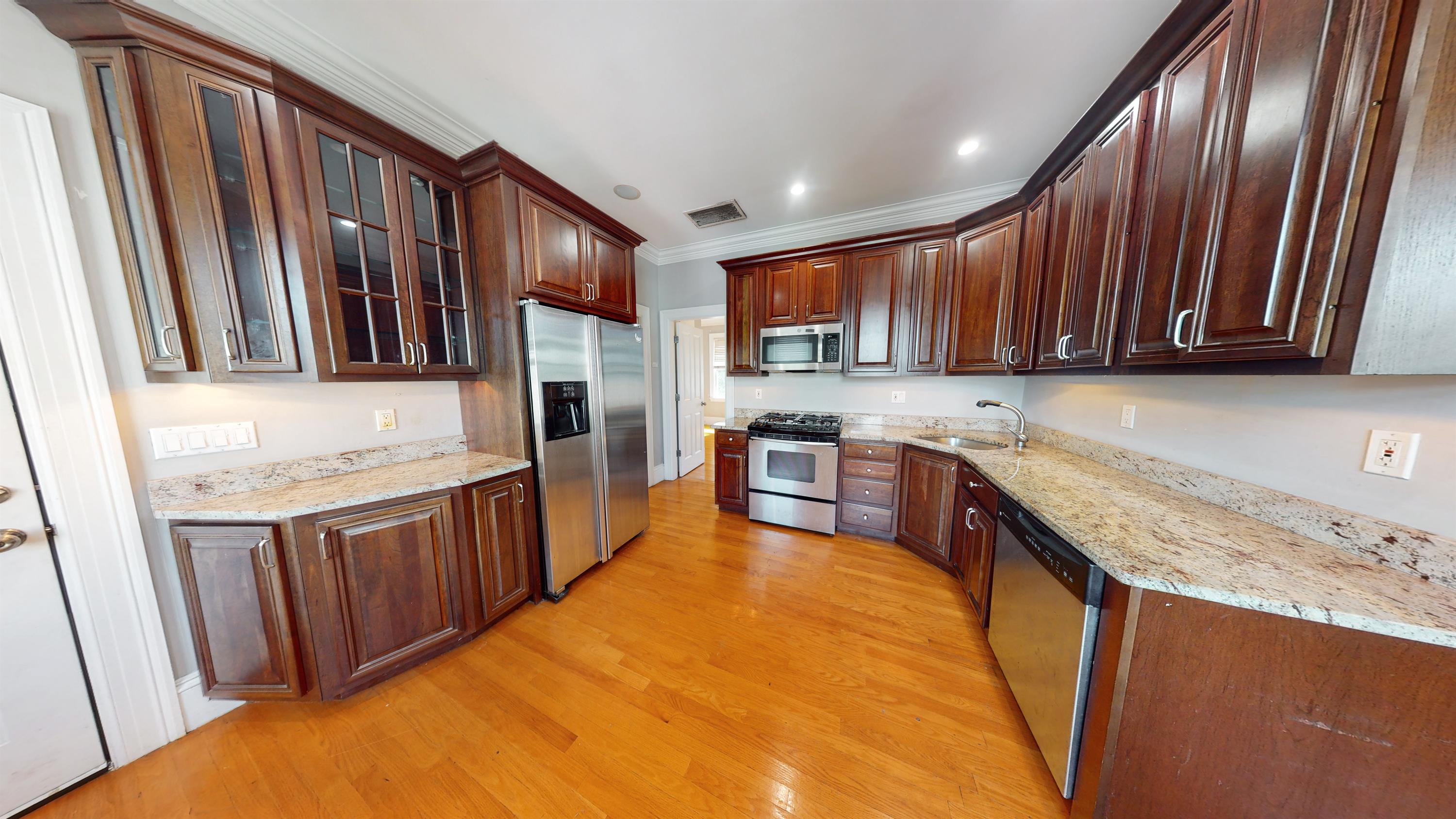 4 bed, 2 bath apartment for rent at 32 Ward St Unit 3, South Boston — photo 1 of 14