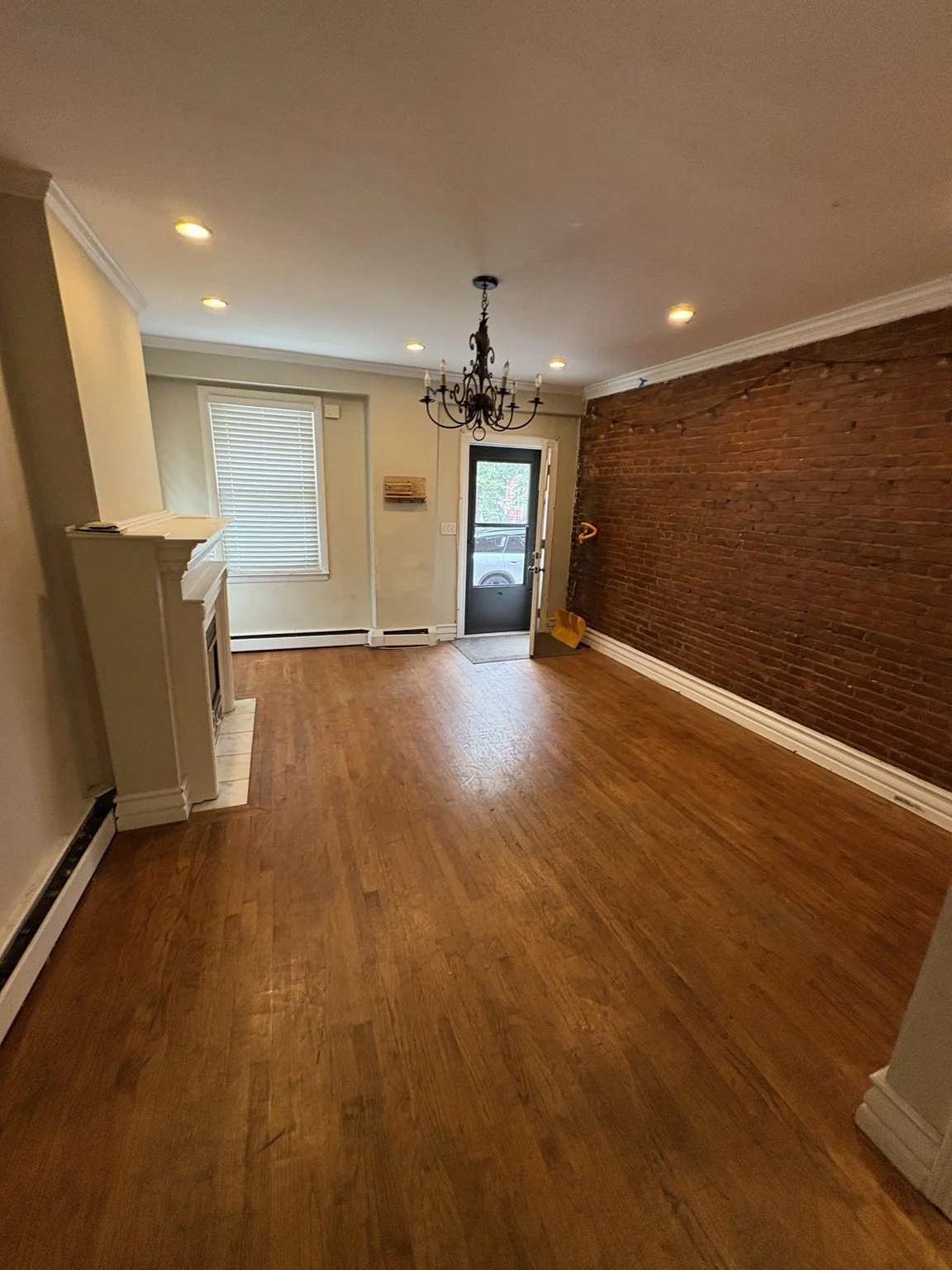5 bed, 3 bath apartment for rent at 32 Warwick St, South End — photo 5 of 42