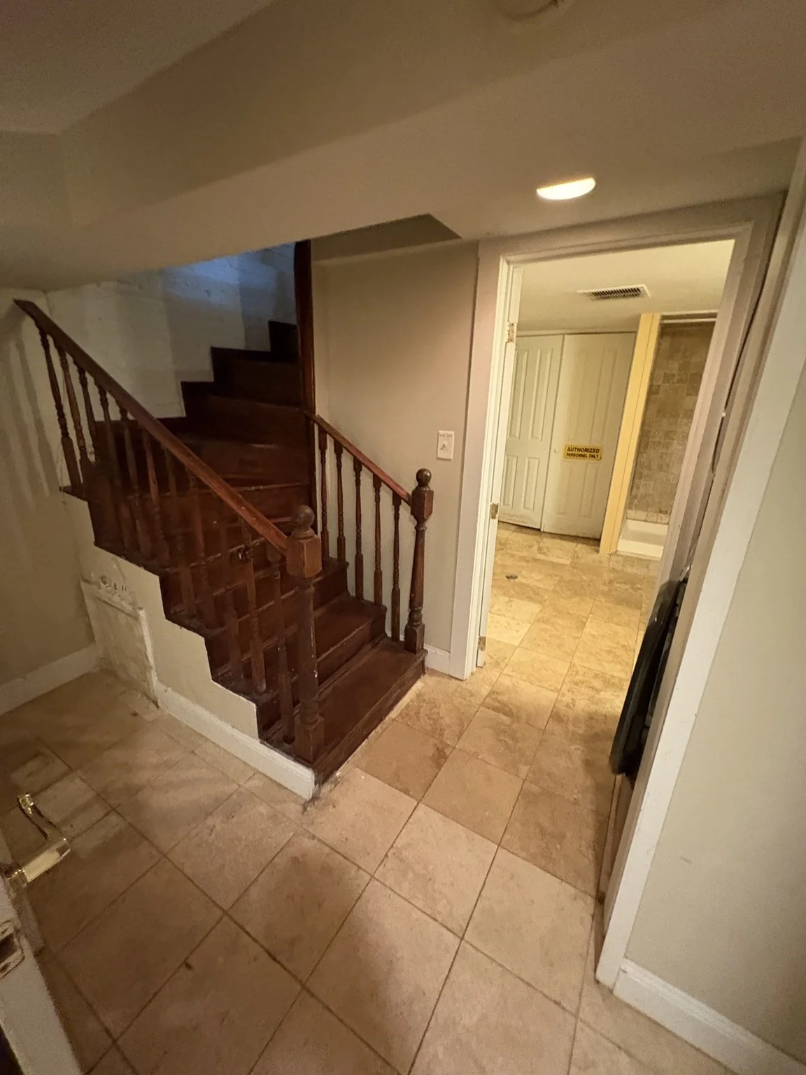 5 bed, 3 bath apartment for rent at 32 Warwick St, South End — photo 8 of 42