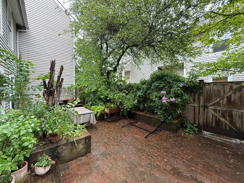 2 bed, 2 bath apartment for rent at 32 Warwick St Unit 1, Powder House Square — photo 20 of 23