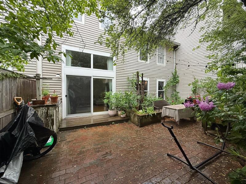 2 bed, 2 bath apartment for rent at 32 Warwick St Unit 1, Powder House Square — photo 22 of 23