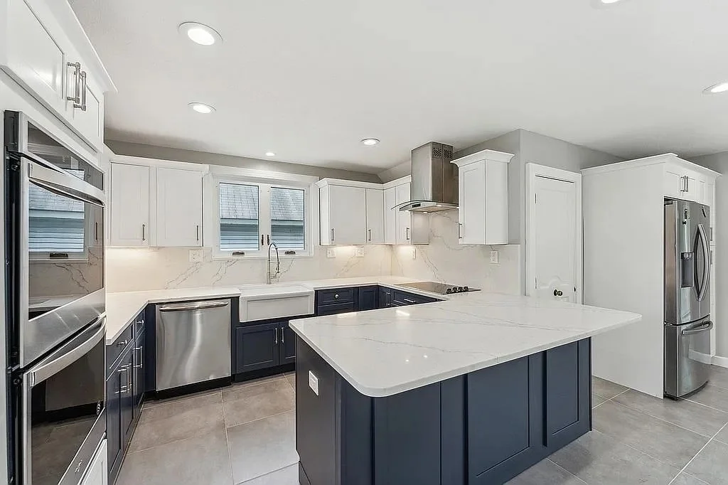 4 bed, 2 bath apartment for rent at 32 Water St, Marlborough — photo 18 of 29