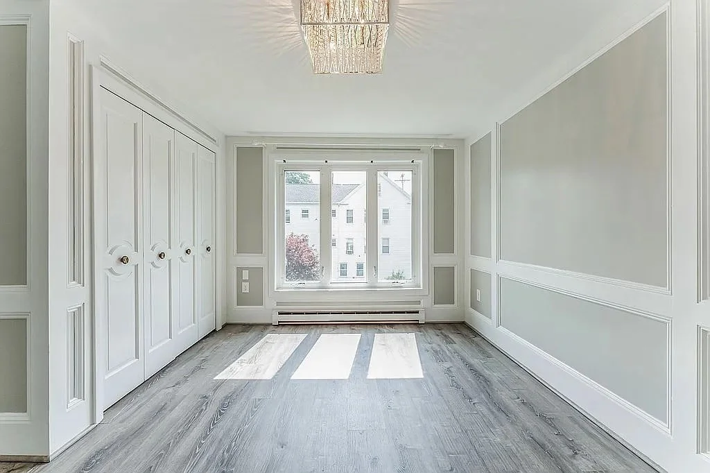 4 bed, 2 bath apartment for rent at 32 Water St, Marlborough — photo 25 of 29
