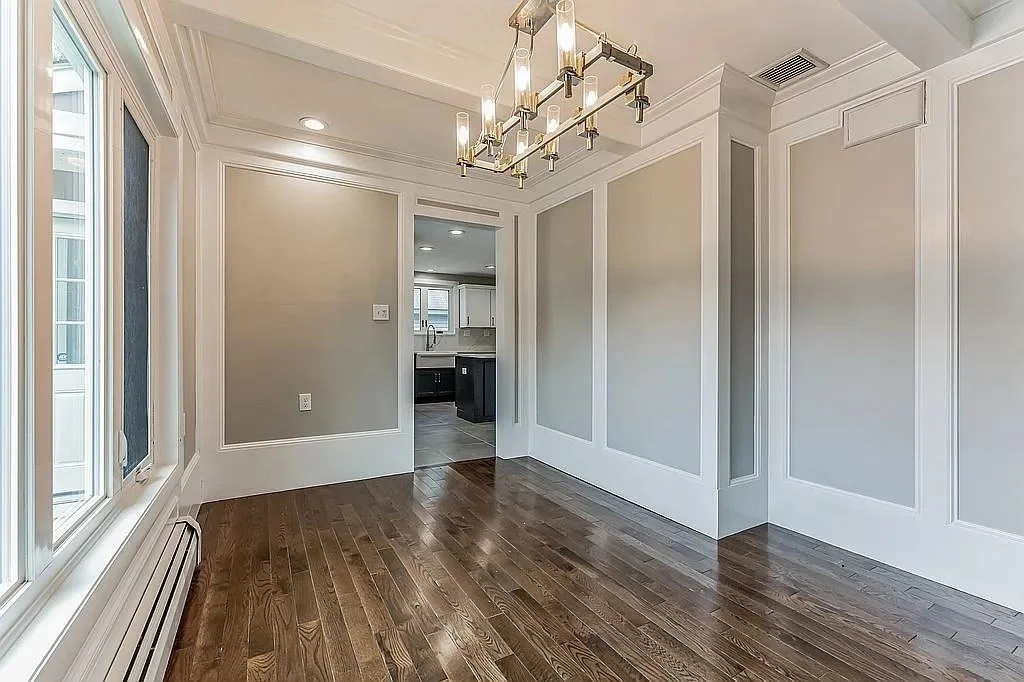 4 bed, 2 bath apartment for rent at 32 Water St, Marlborough — photo 13 of 29