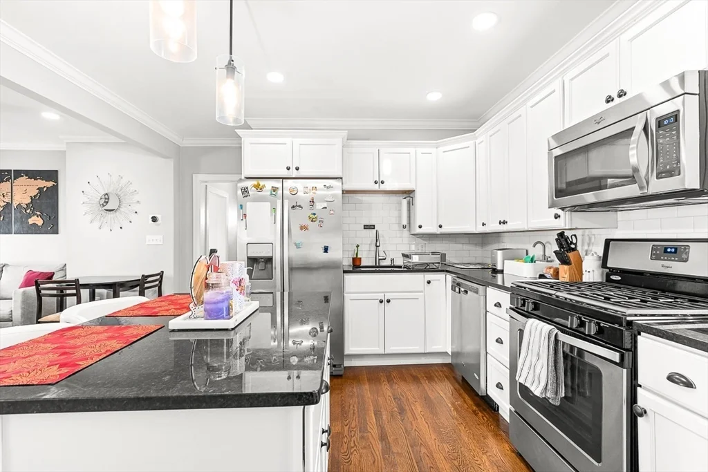 2 bed, 1 bath apartment for rent at 32 Watts St Unit 1, Malden — photo 16 of 24