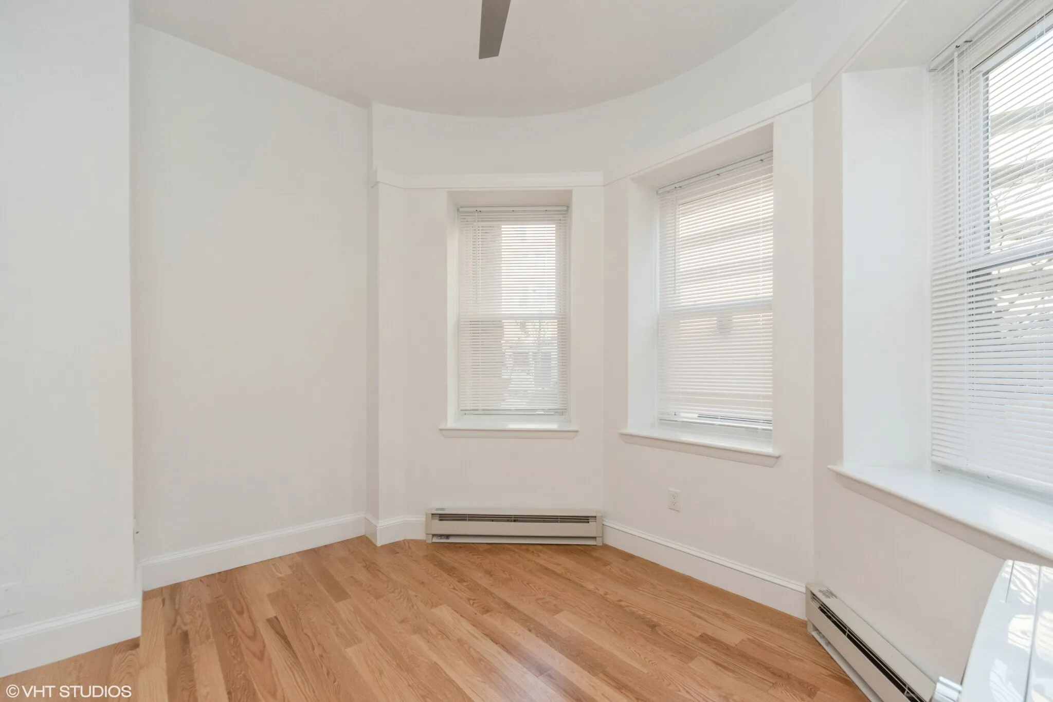 1 bed, 1 bath apartment for rent at 32 Westland Ave Unit 2, Fenway — photo 9 of 14