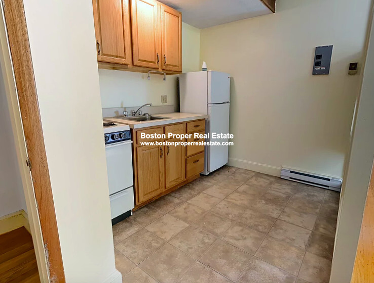 1 bed, 1 bath apartment for rent at 32 Westland Ave Unit 9, Fenway — photo 2 of 7