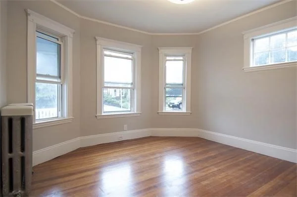 2 bed, 1 bath apartment for rent at 32 Westmount Ave Unit 1, West Roxbury — photo 4 of 15