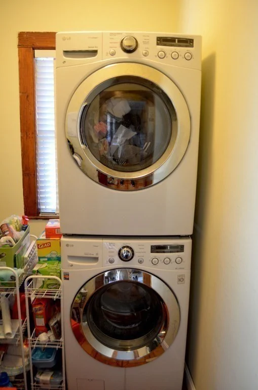 3 bed, 1 bath apartment for rent at 32 Westmount Unit 2, West Roxbury — photo 9 of 11