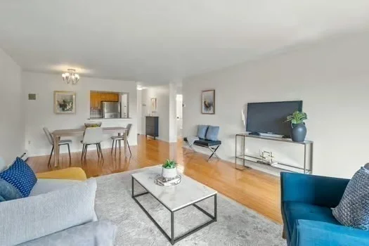 2 bed, 2 bath apartment for rent at 32 Whites Ave Unit D33, Watertown — photo 3 of 24