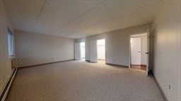 1 bed, 1 bath apartment for rent at 32 Whites Ave Unit F5505, Watertown — photo 8 of 8