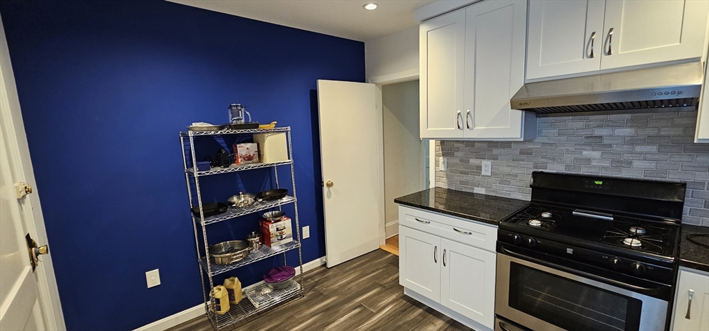 2 bed, 1 bath apartment for rent at 32 Willard Ave Unit 32, South Medford — photo 14 of 20