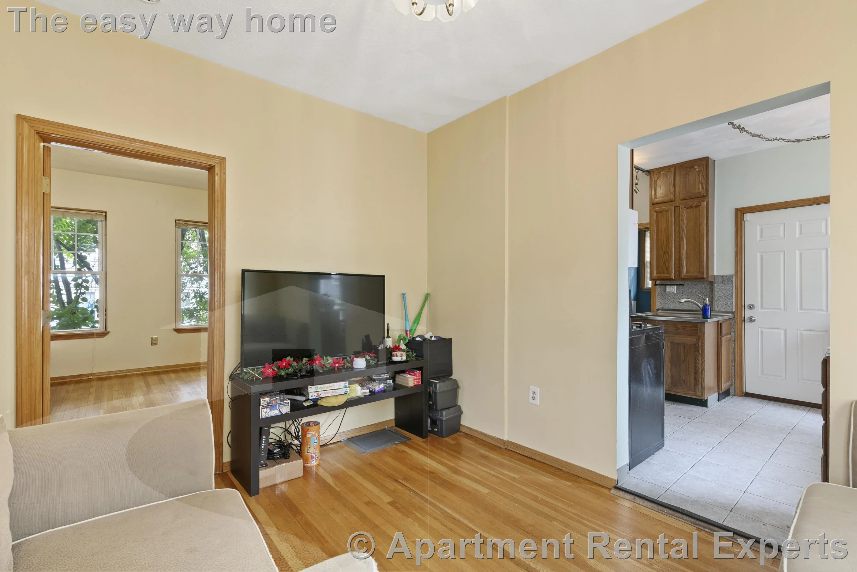 2 bed, 1 bath apartment for rent at 32 William St Unit 1, Ball Square — photo 11 of 16