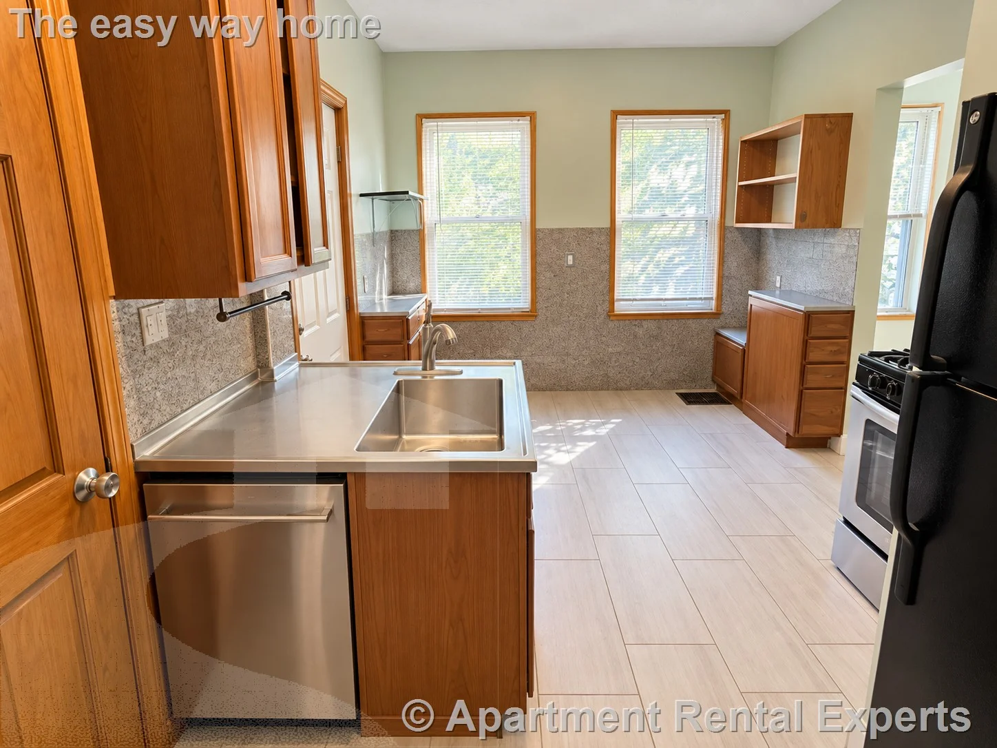 2 bed, 1 bath apartment for rent at 32 William St Unit 1, Ball Square — photo 2 of 11