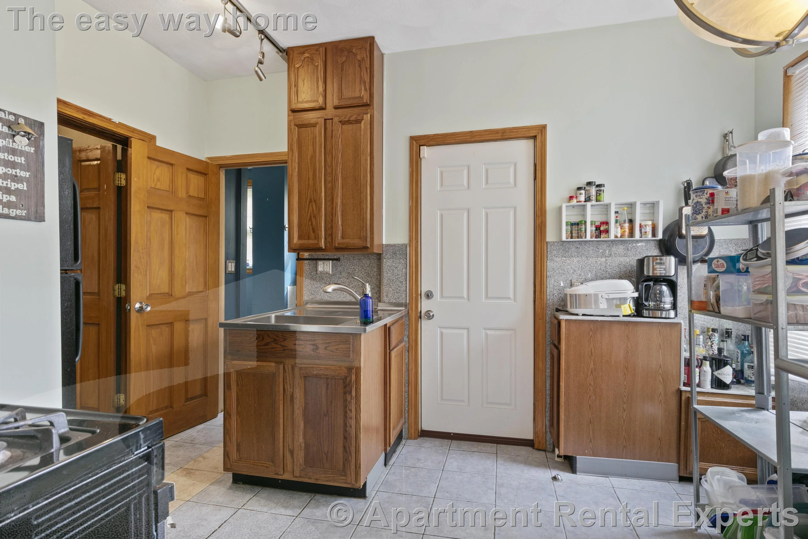 2 bed, 1 bath apartment for rent at 32 William St Unit 1, Ball Square — photo 1 of 16