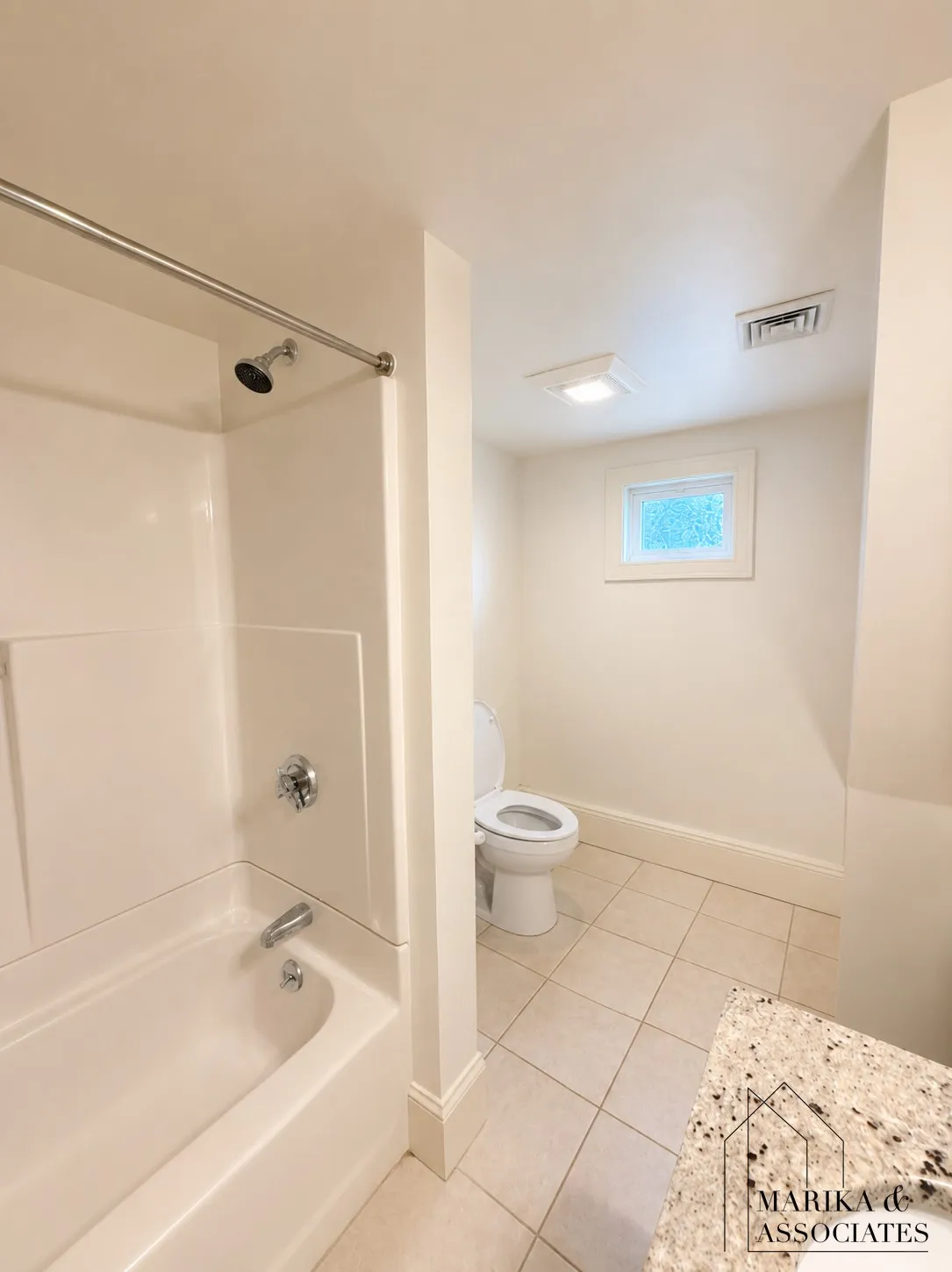 4 bed, 2 bath apartment for rent at 32 Willow St Unit 32, Newton Centre — photo 11 of 14