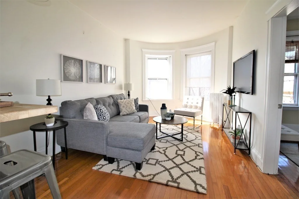 1 bed, 1 bath apartment for rent at 32 Winchester St Unit  8, Coolidge Corner — photo 2 of 12