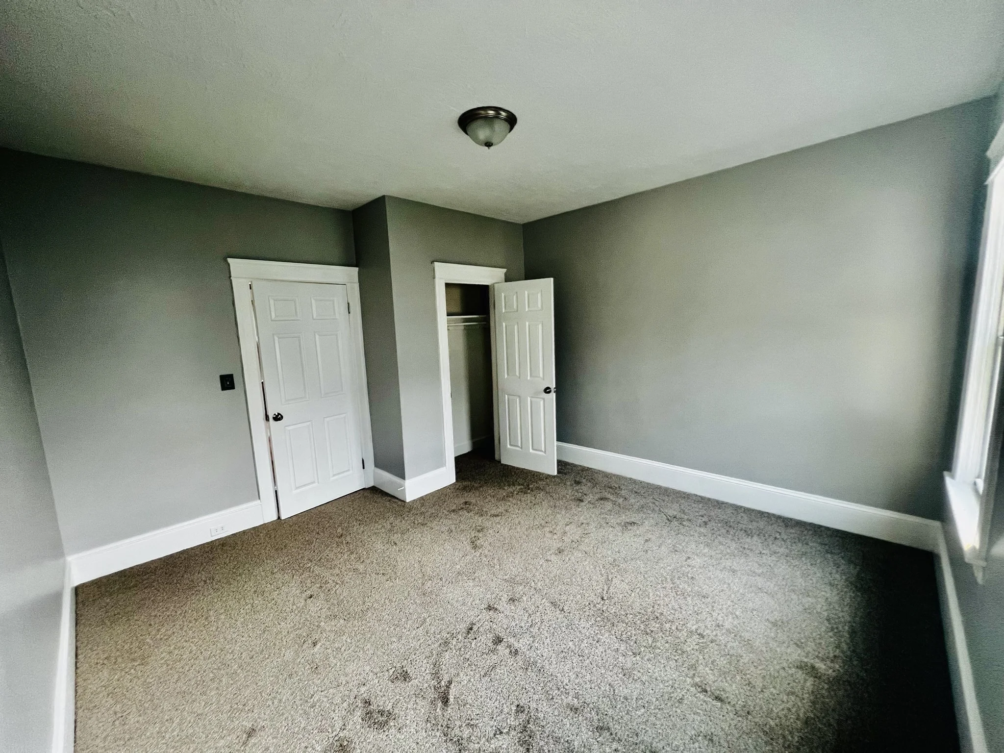 3 bed, 1 bath apartment for rent at 32 Woodford St Unit 2, Worcester — photo 9 of 14