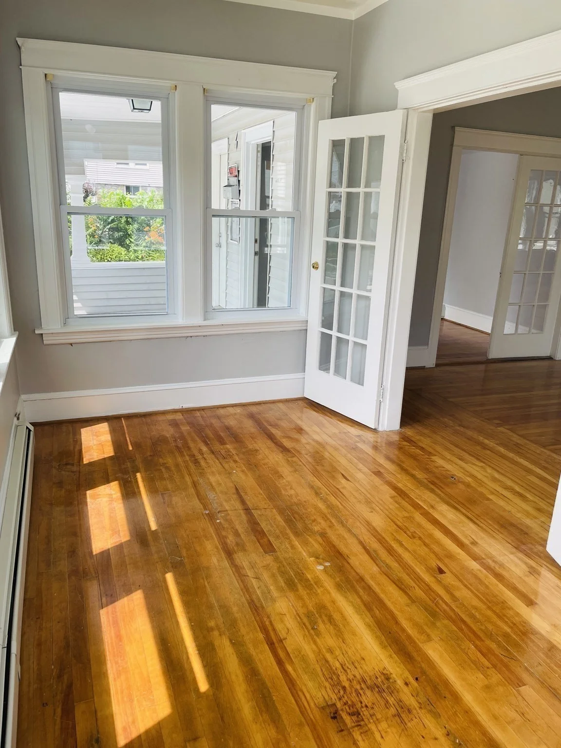 3 bed, 1 bath apartment for rent at 32 Woodford St Unit 2, Worcester — photo 3 of 14