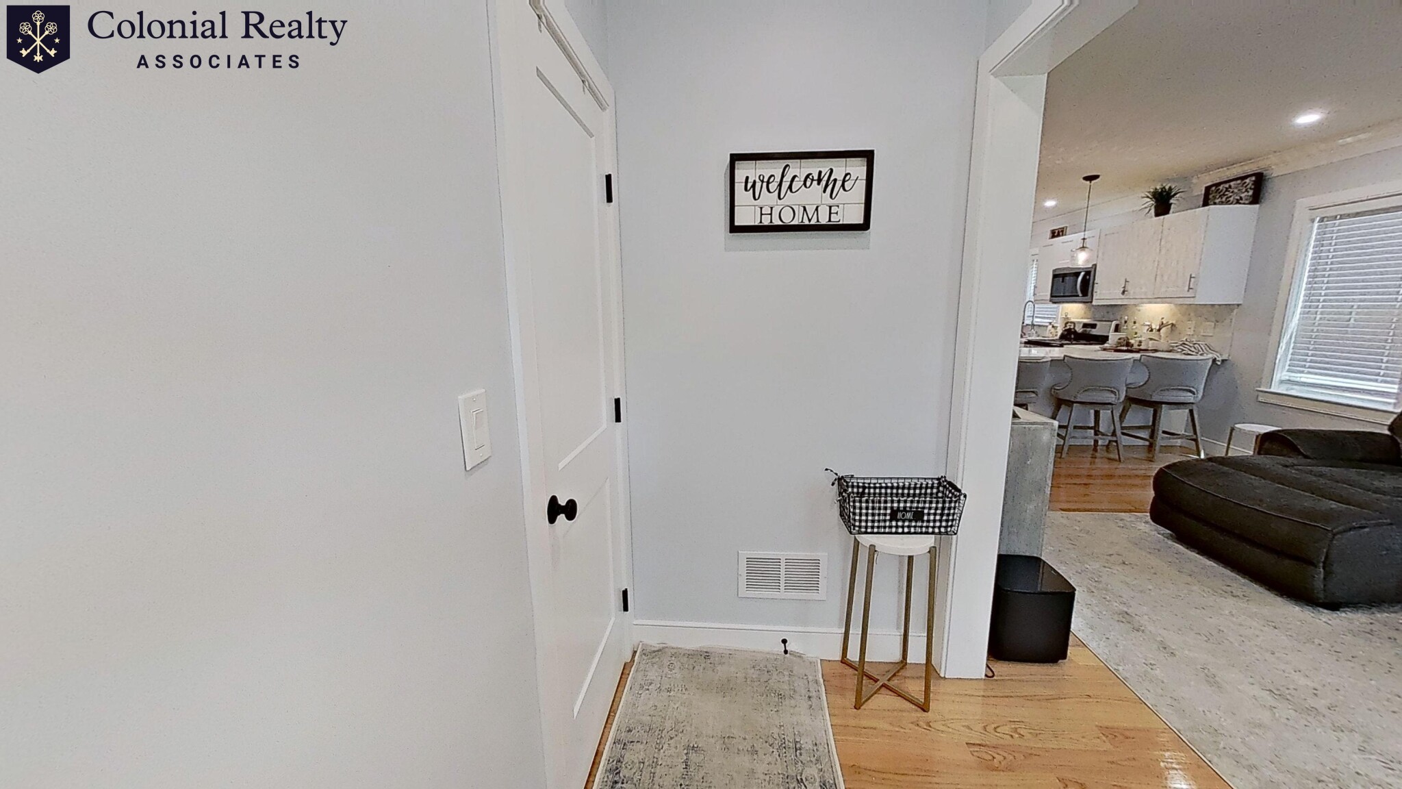 2 bed, 1 bath apartment for rent at 32 Woodrow Ave, Nonantum — photo 5 of 36