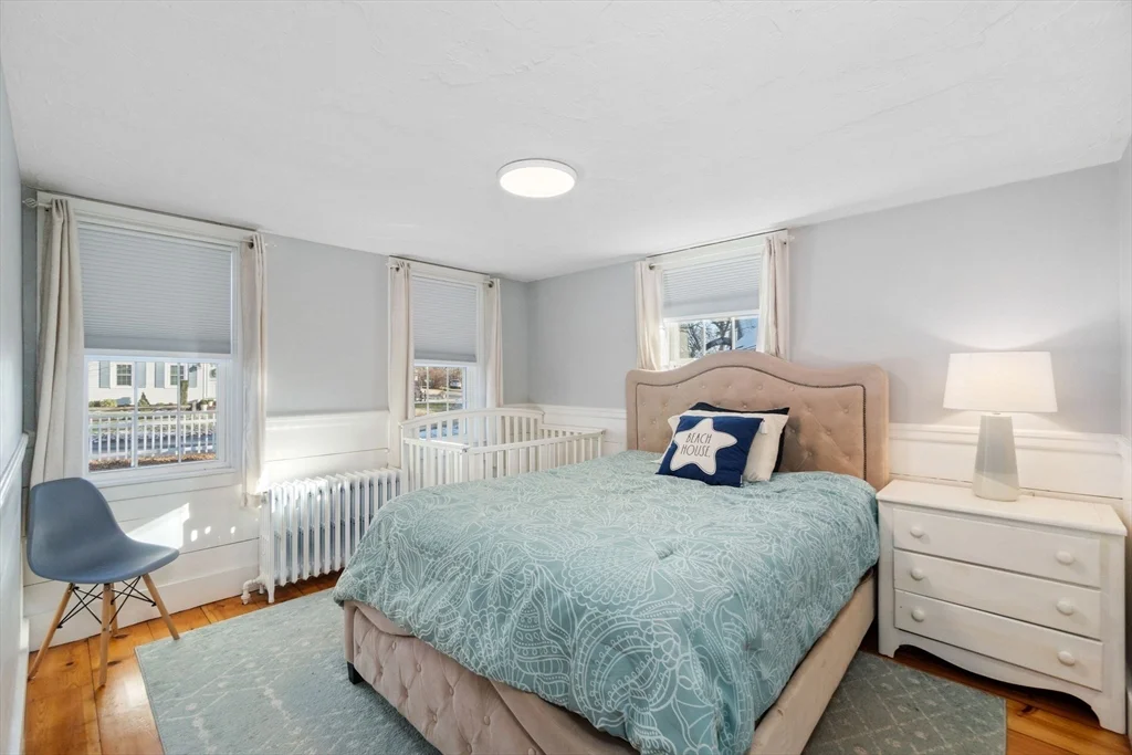 3 bed, 1 bath apartment for rent at 32 Woodside Ave, Wareham — photo 16 of 40