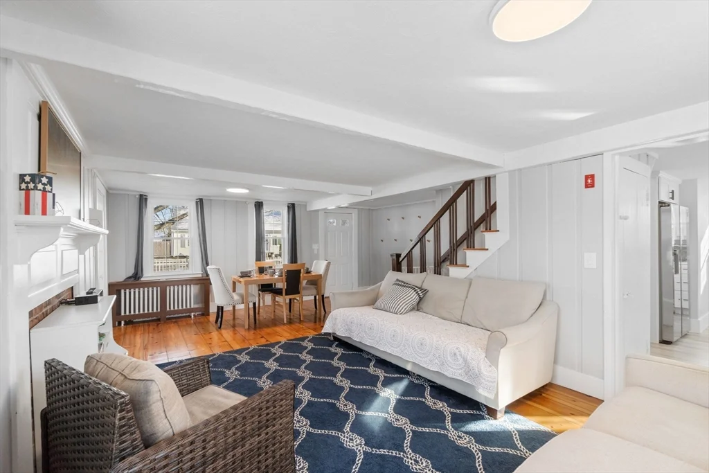3 bed, 1 bath apartment for rent at 32 Woodside Ave, Wareham — photo 7 of 40