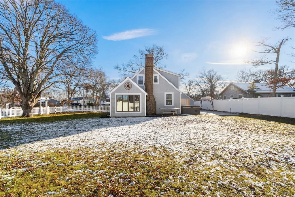 3 bed, 1 bath apartment for rent at 32 Woodside Ave, Wareham — photo 34 of 40