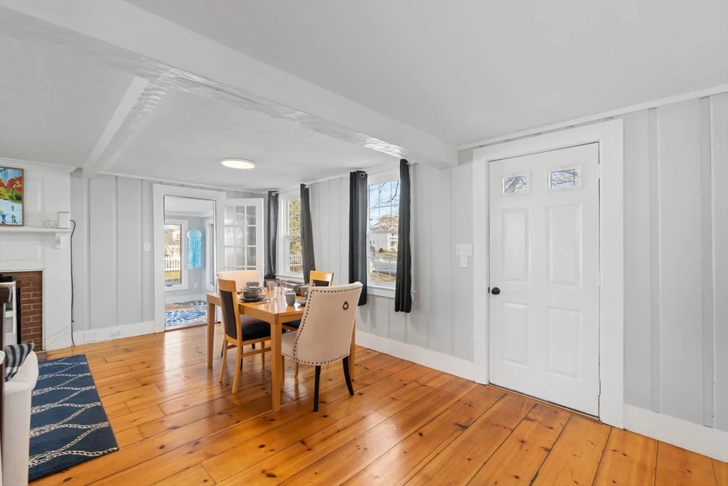 3 bed, 1 bath apartment for rent at 32 Woodside Ave, Wareham — photo 8 of 40