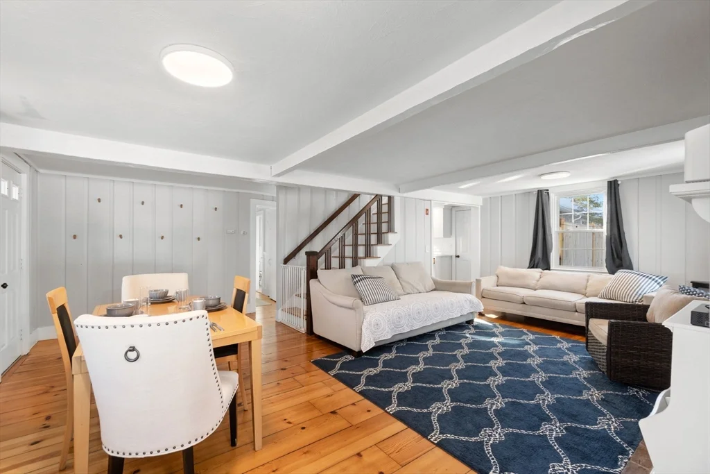 3 bed, 1 bath apartment for rent at 32 Woodside Ave, Wareham — photo 6 of 40