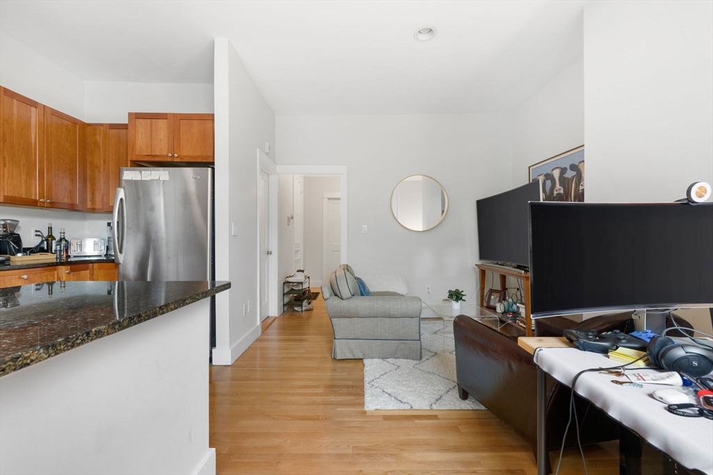 1 bed, 1 bath apartment for rent at 32 Yarmouth St Unit 2, South End — photo 8 of 20