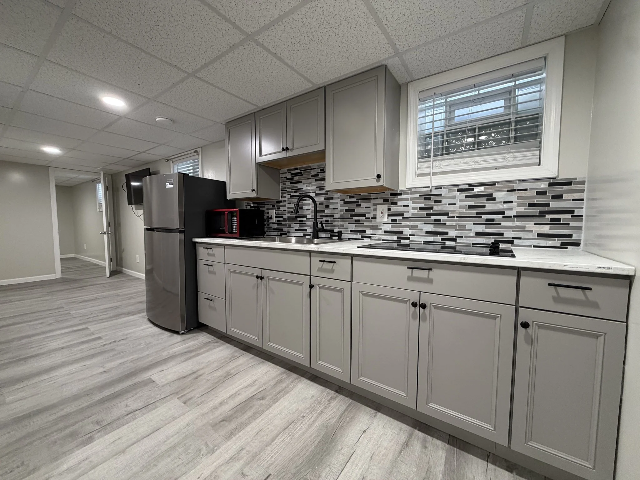 1 bed, 1 bath apartment for rent at 320-322 Wood St Unit Room A, New Bedford — photo 7 of 8