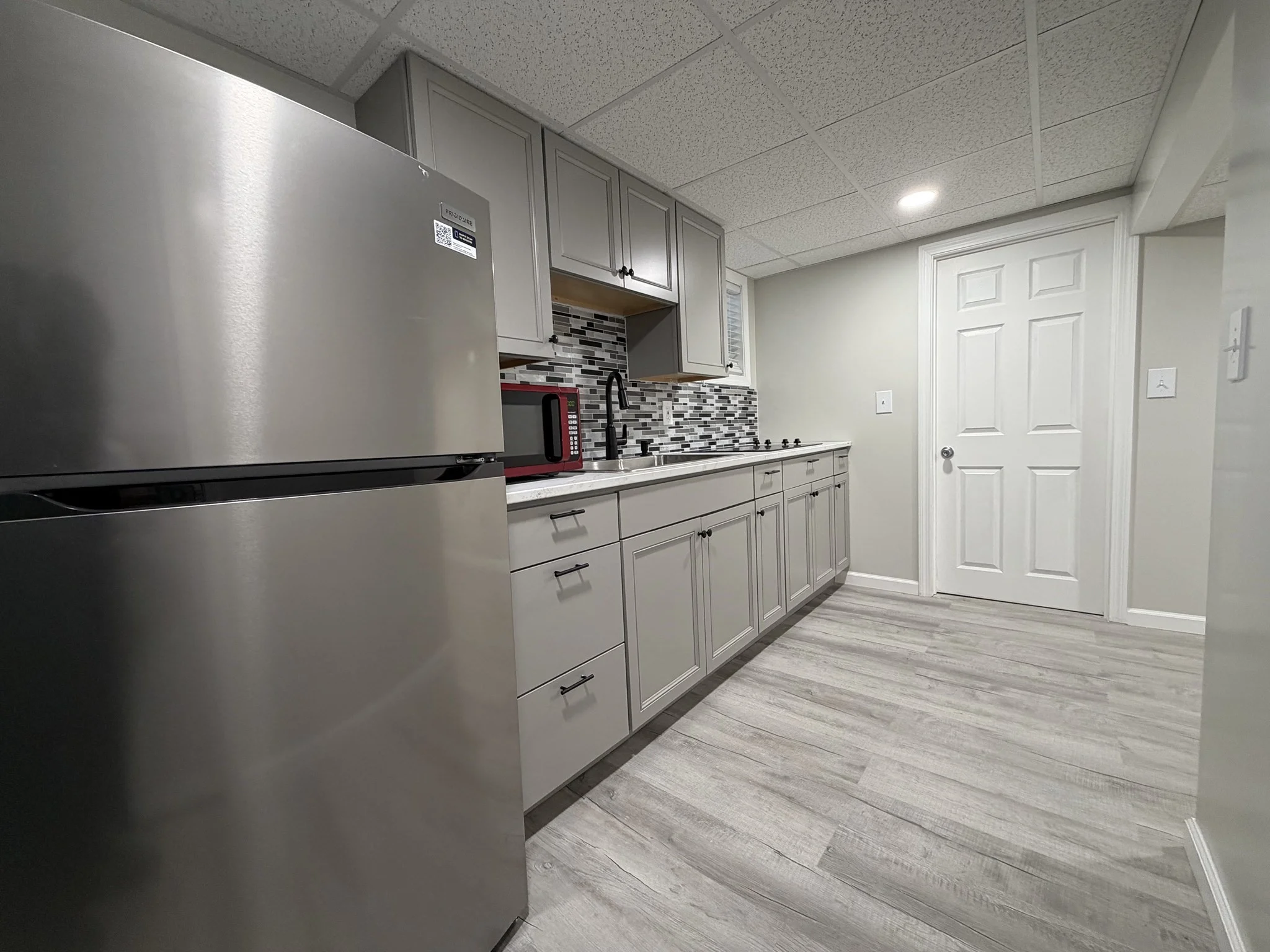 1 bed, 1 bath apartment for rent at 320-322 Wood St Unit Room A, New Bedford — photo 6 of 8