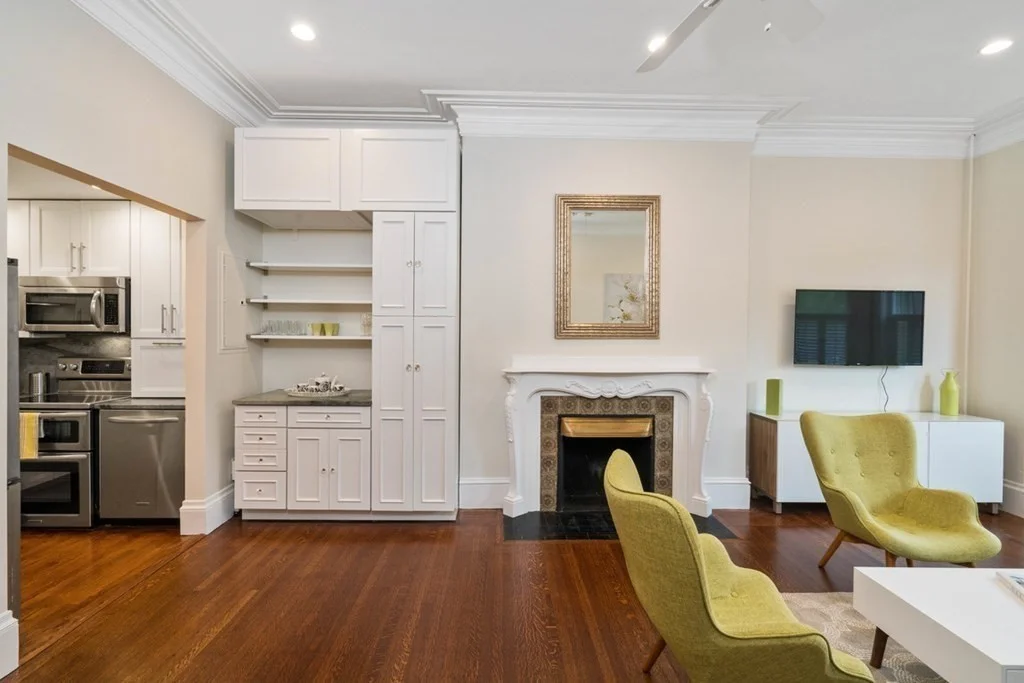 1 bed, 1 bath apartment for rent at 320 Commonwealth Ave Unit 21, Back Bay — photo 5 of 20