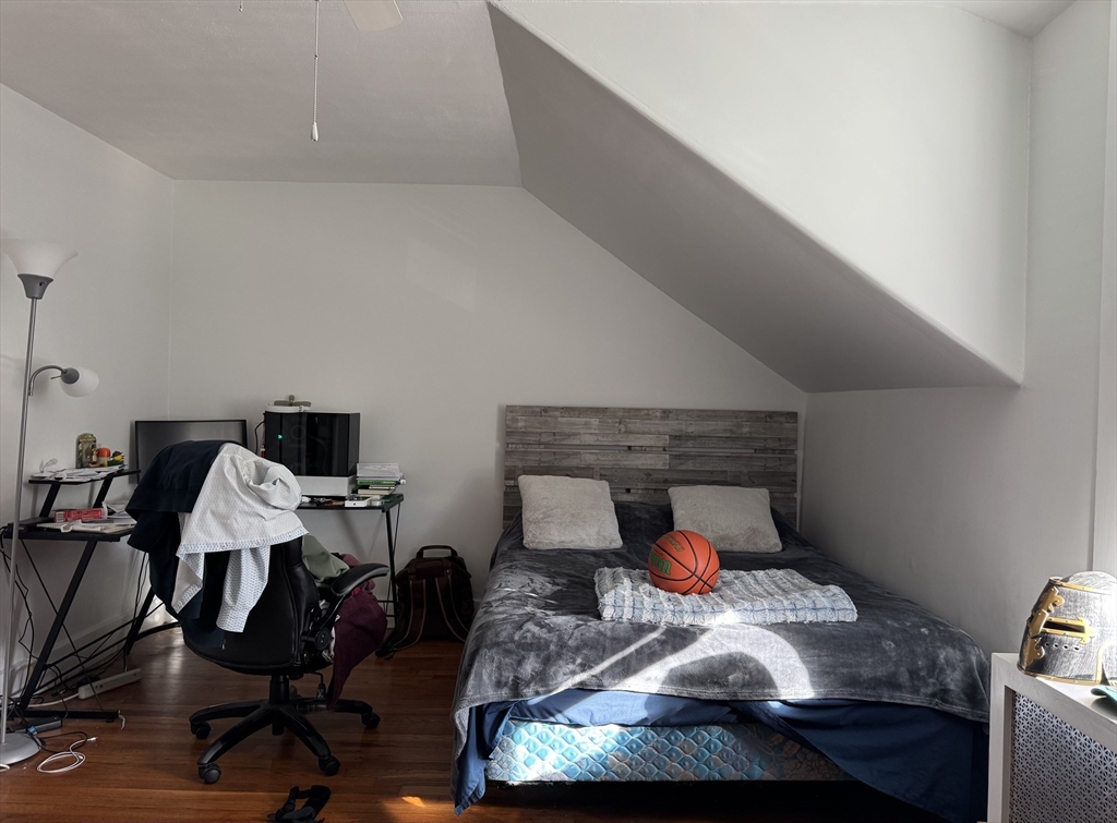 3 bed, 1 bath apartment for rent at 320 Crescent St Unit 320, South Waltham — photo 7 of 16