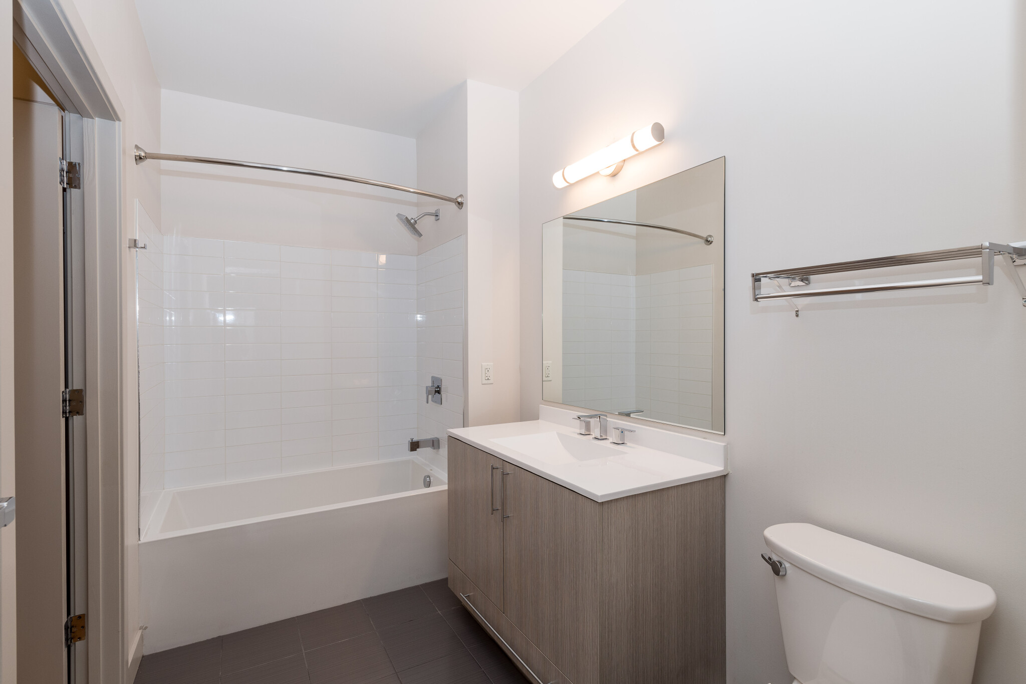 2 bed, 2 bath apartment for rent at 320 D St Unit 439, South Boston — photo 2 of 22