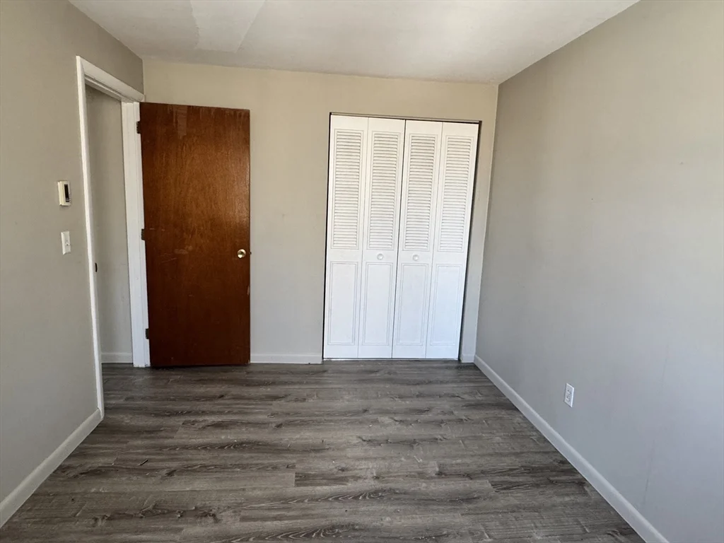 2 bed, 1 bath apartment for rent at 320 Elm St Unit 10, Southbridge — photo 5 of 12