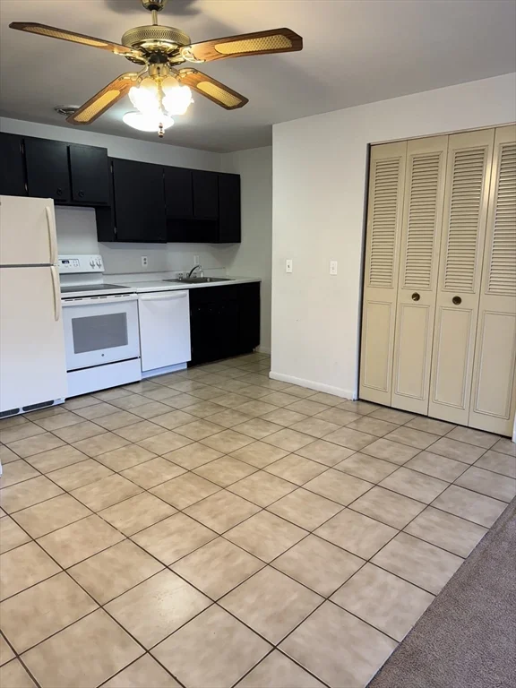 2 bed, 1 bath apartment for rent at 320 Elm St Unit 12, Southbridge — photo 5 of 15