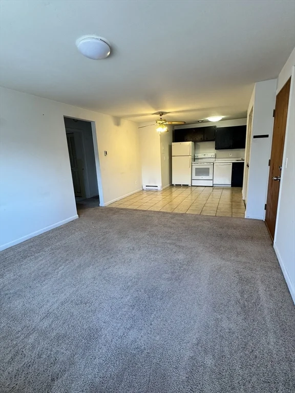 2 bed, 1 bath apartment for rent at 320 Elm St Unit 12, Southbridge — photo 3 of 15