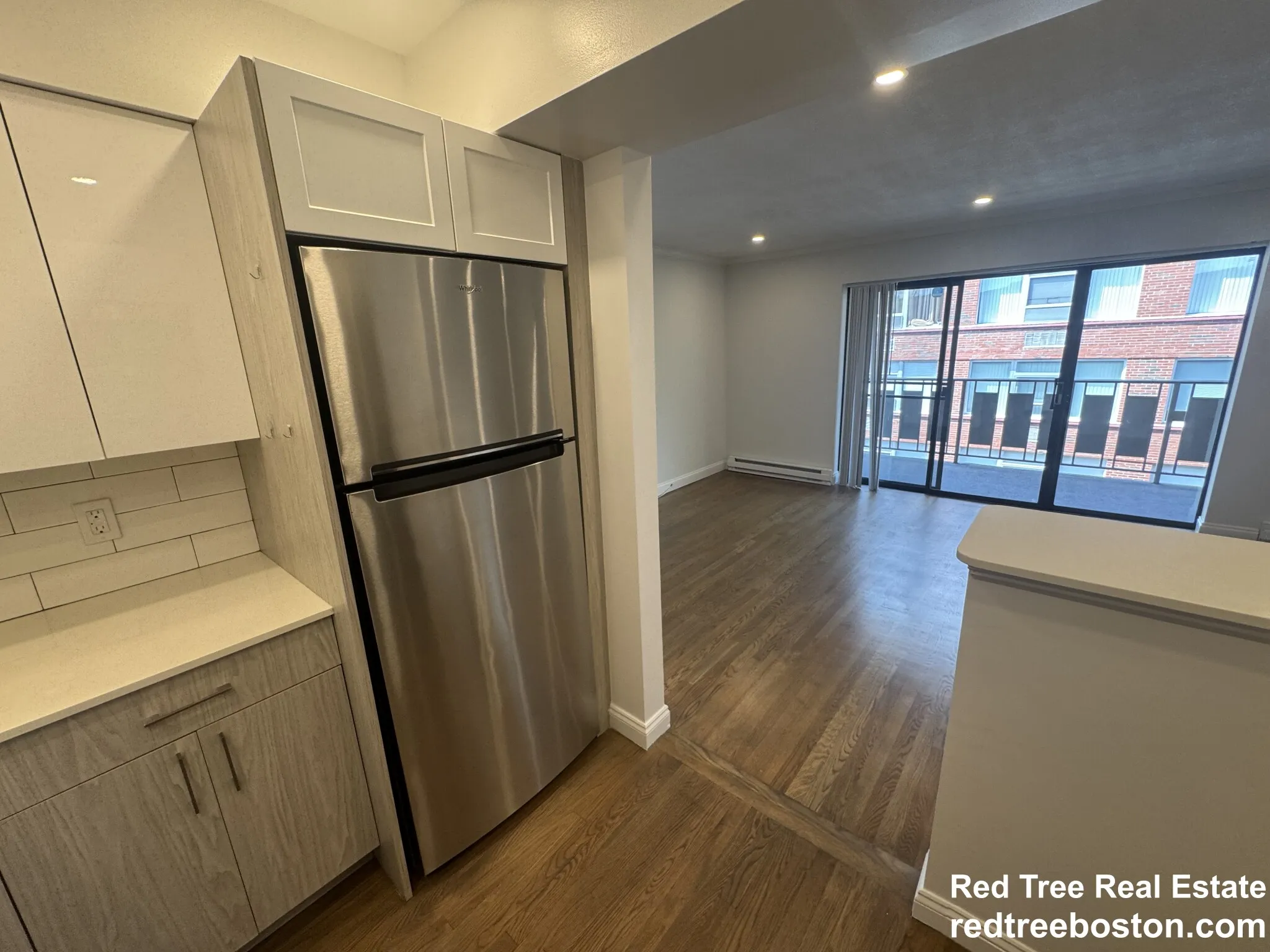 1 bed, 1 bath apartment for rent at 320 Hammond Pond Pkwa Unit 504, Chestnut Hill — photo 11 of 37