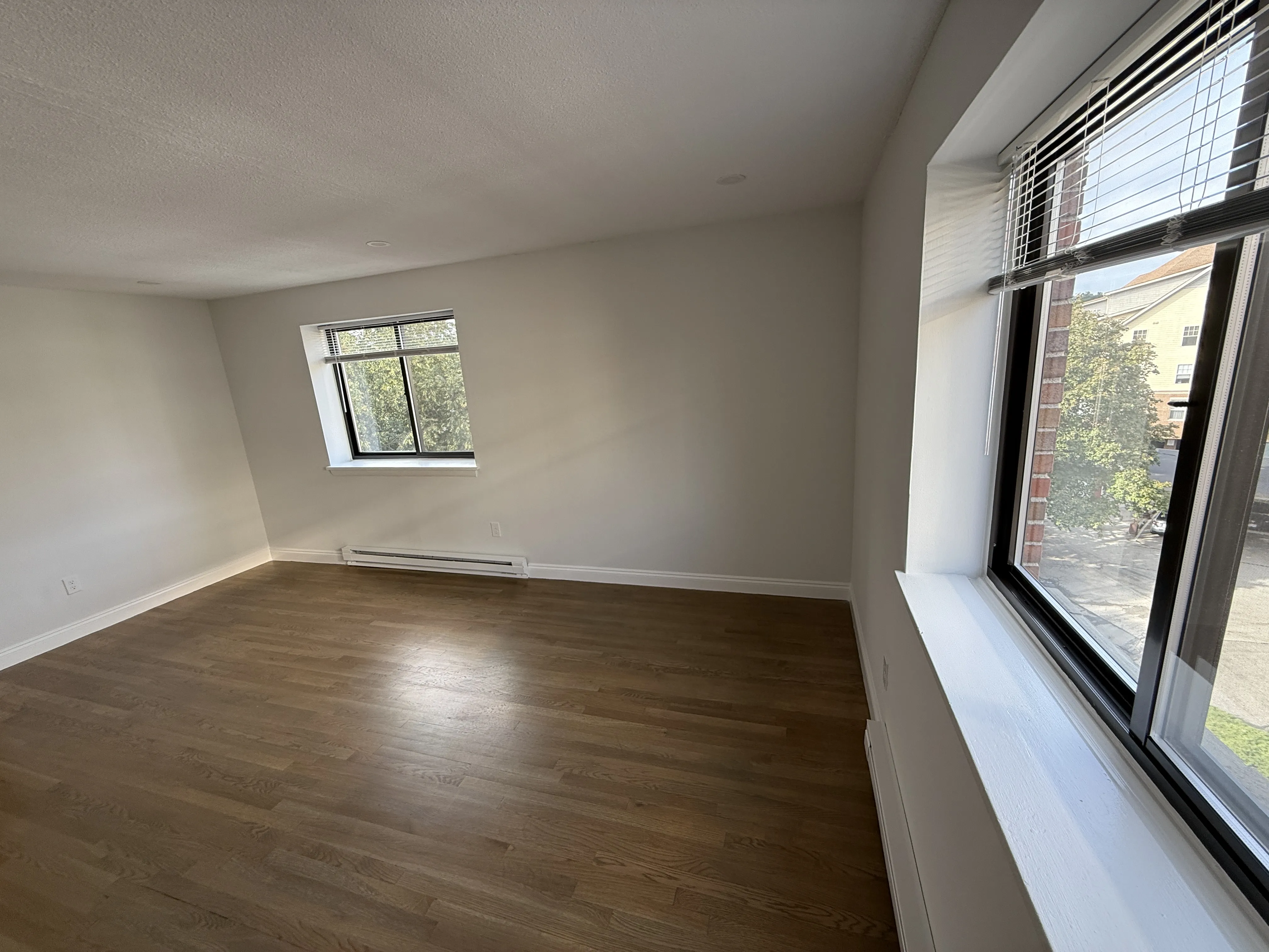 1 bed, 1.5 bath apartment for rent at 320 Hammond Pond Pkwa Unit 504R, Chestnut Hill — photo 14 of 19