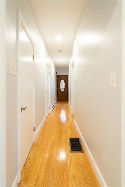 2 bed, 1 bath apartment for rent at 320 Hurley St Unit Unit 1, Kendall Square — photo 3 of 10