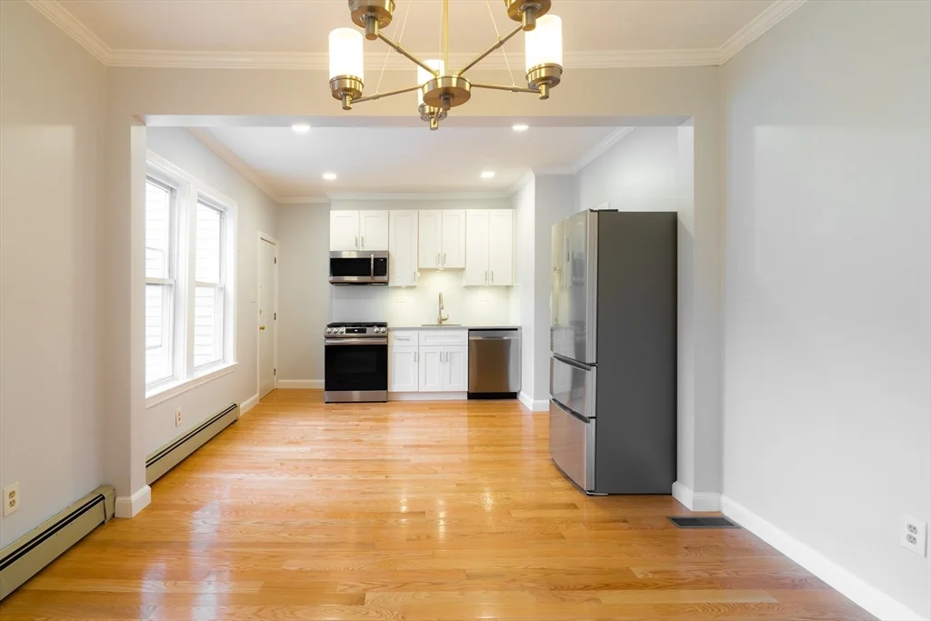 2 bed, 1 bath apartment for rent at 320 Hurley St Unit Unit 1, Kendall Square — photo 2 of 10