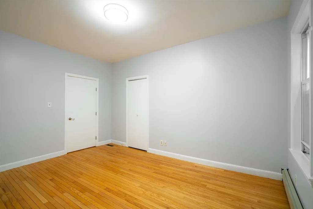2 bed, 1 bath apartment for rent at 320 Hurley St Unit Unit 1, Kendall Square — photo 5 of 10