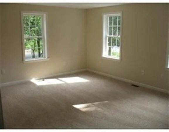 2 bed, 1 bath apartment for rent at 320 Laurel St Unit 320, Bridgewater — photo 8 of 9