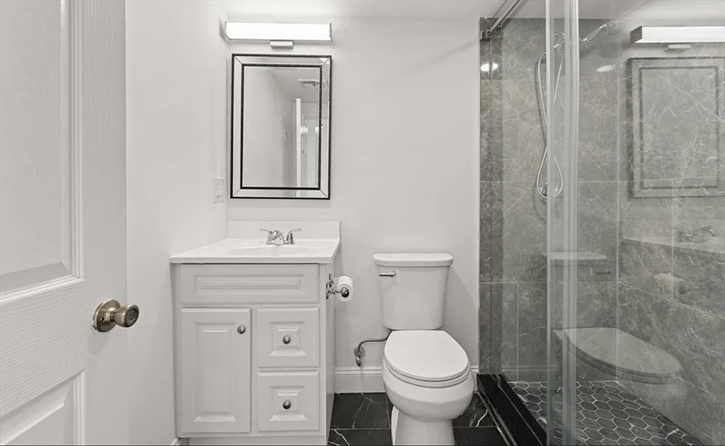 3 bed, 2 bath apartment for rent at 320 Malden St Unit 1, Revere — photo 12 of 13